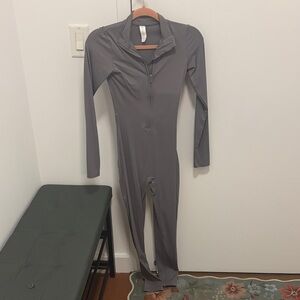 Amazon Gray Long Sleeve Jumpsuit